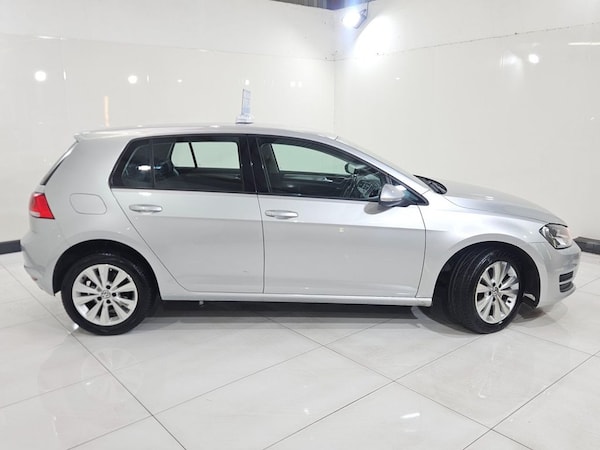 Used Volkswagen Golf 2014 for sale - 76081095: Photo 5