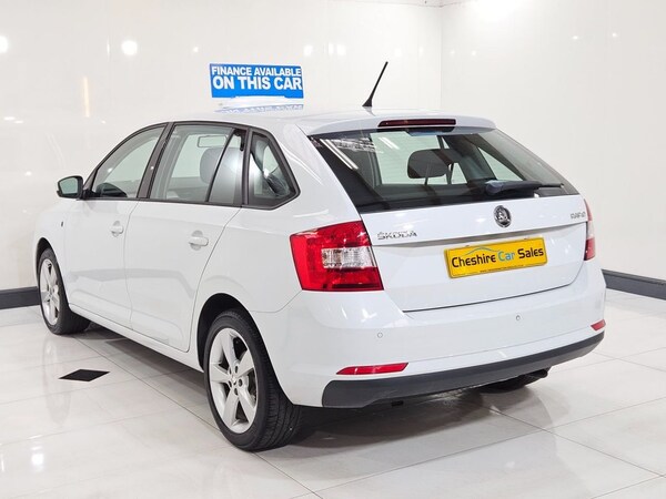 Used Skoda Rapid Spaceback 2014 for sale - 76203492: Photo 10