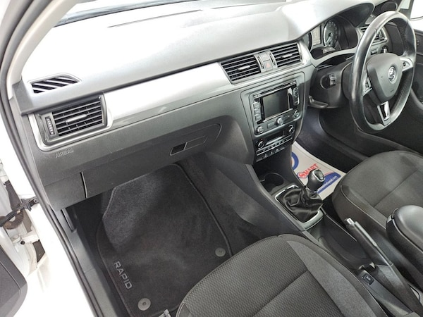 Used Skoda Rapid Spaceback 2014 for sale - 76203492: Photo 23