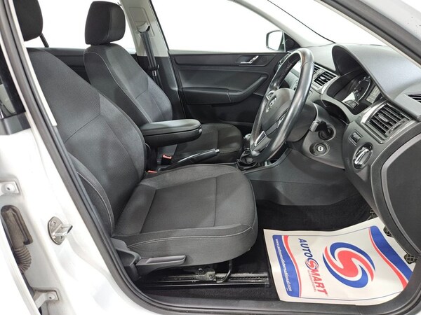 Used Skoda Rapid Spaceback 2014 for sale - 76203492: Photo 24