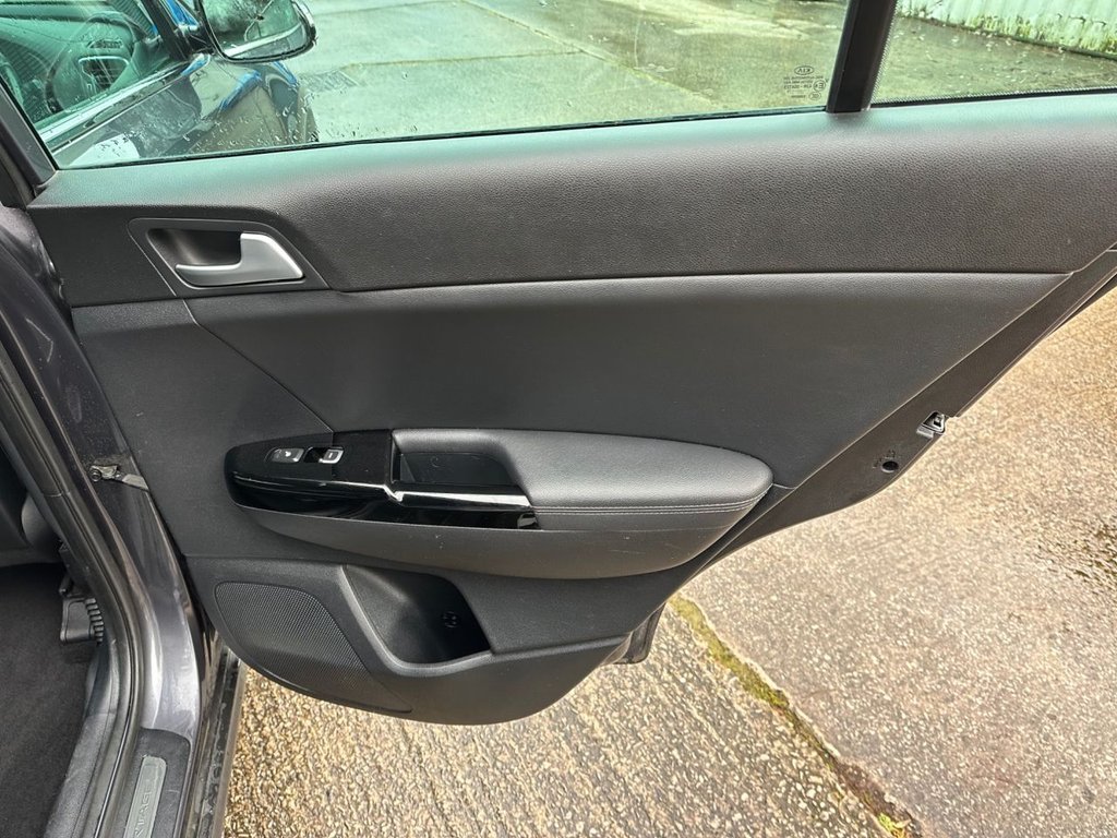 Used Kia Sportage 2017 for sale - 77342099: Photo 28