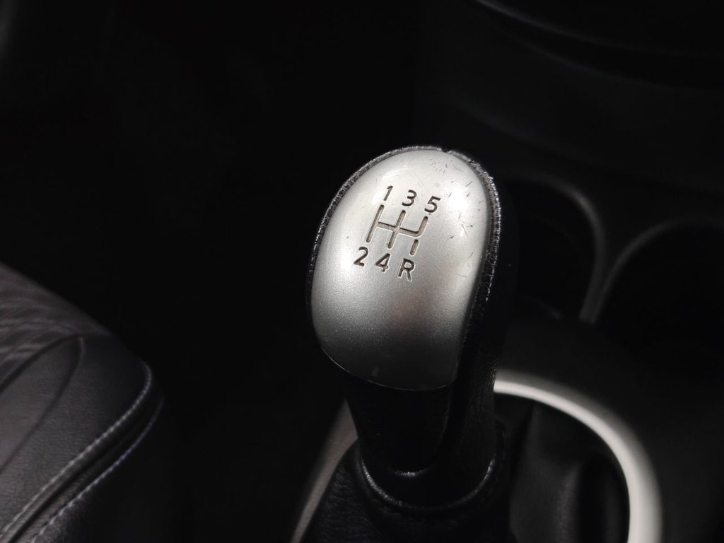 Used Nissan Note 2014 for sale - 76820563: Photo 37