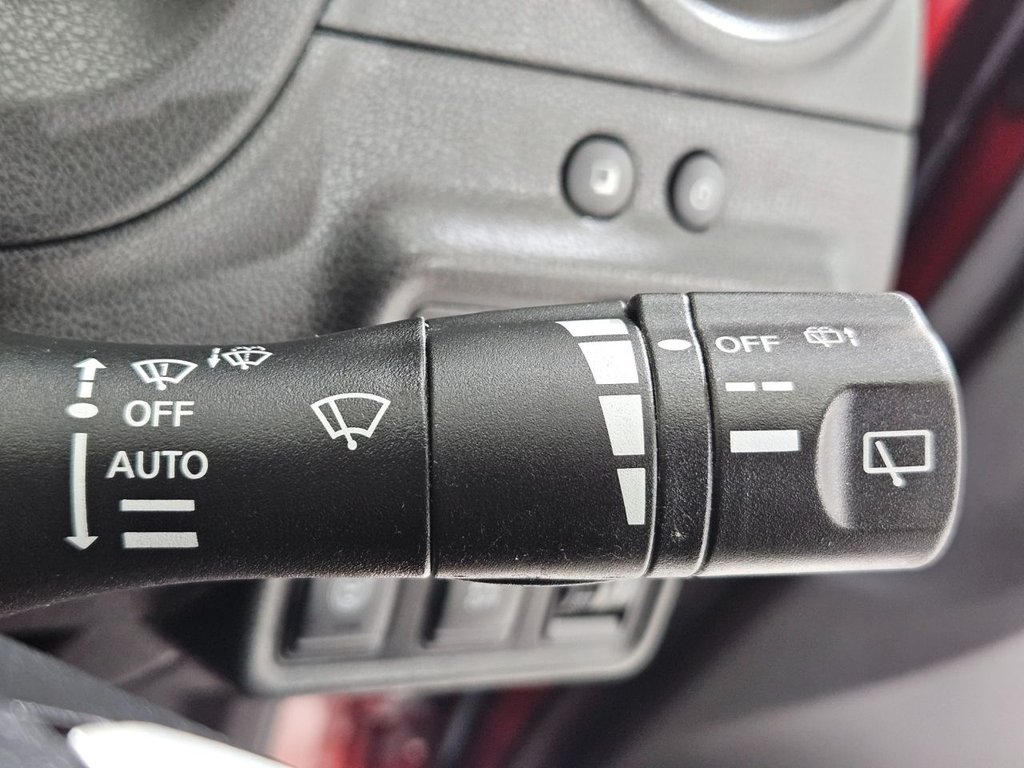 Used Nissan Note 2014 for sale - 76820563: Photo 40