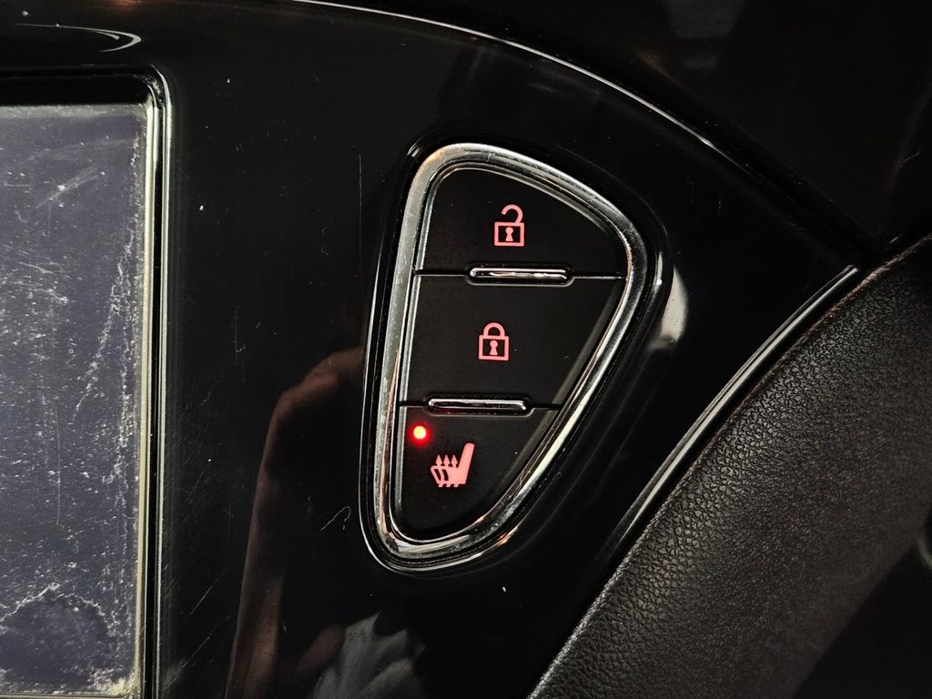 Used Vauxhall Corsa 2015 for sale - 77850475: Photo 36