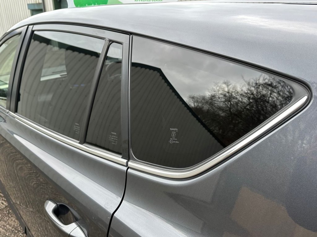 Used Toyota RAV4 2016 for sale - 77302230: Photo 12