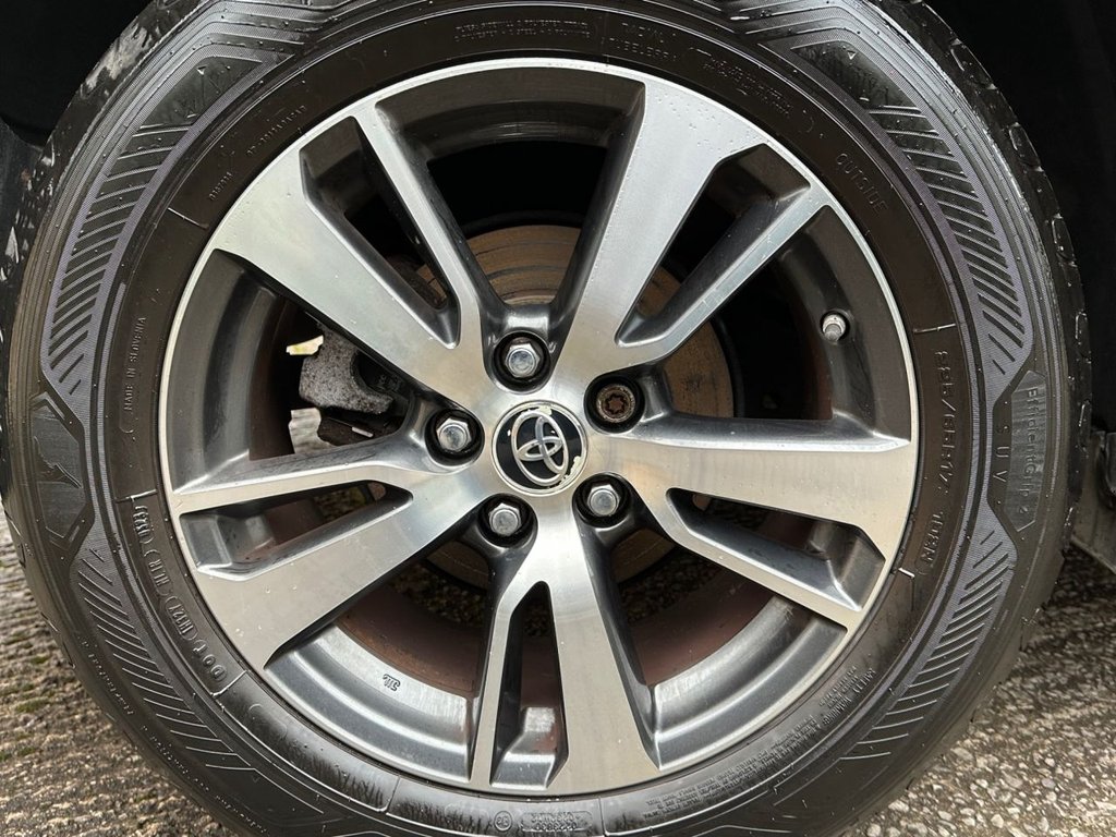 Used Toyota RAV4 2016 for sale - 77302230: Photo 24