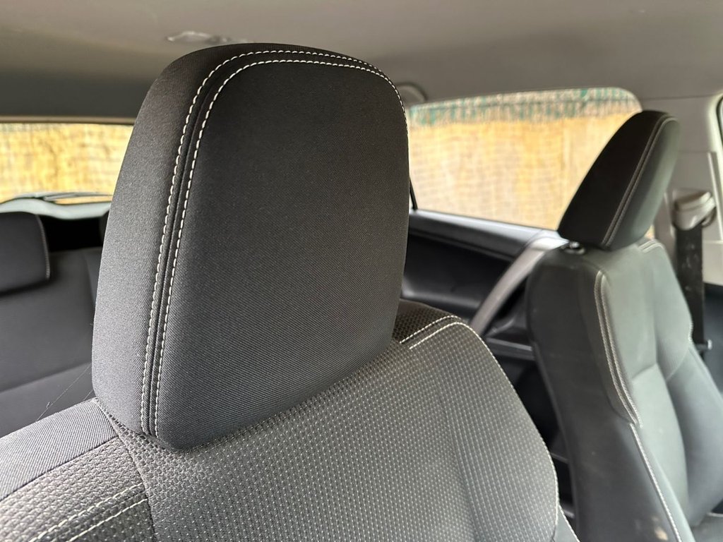 Used Toyota RAV4 2016 for sale - 77302230: Photo 30