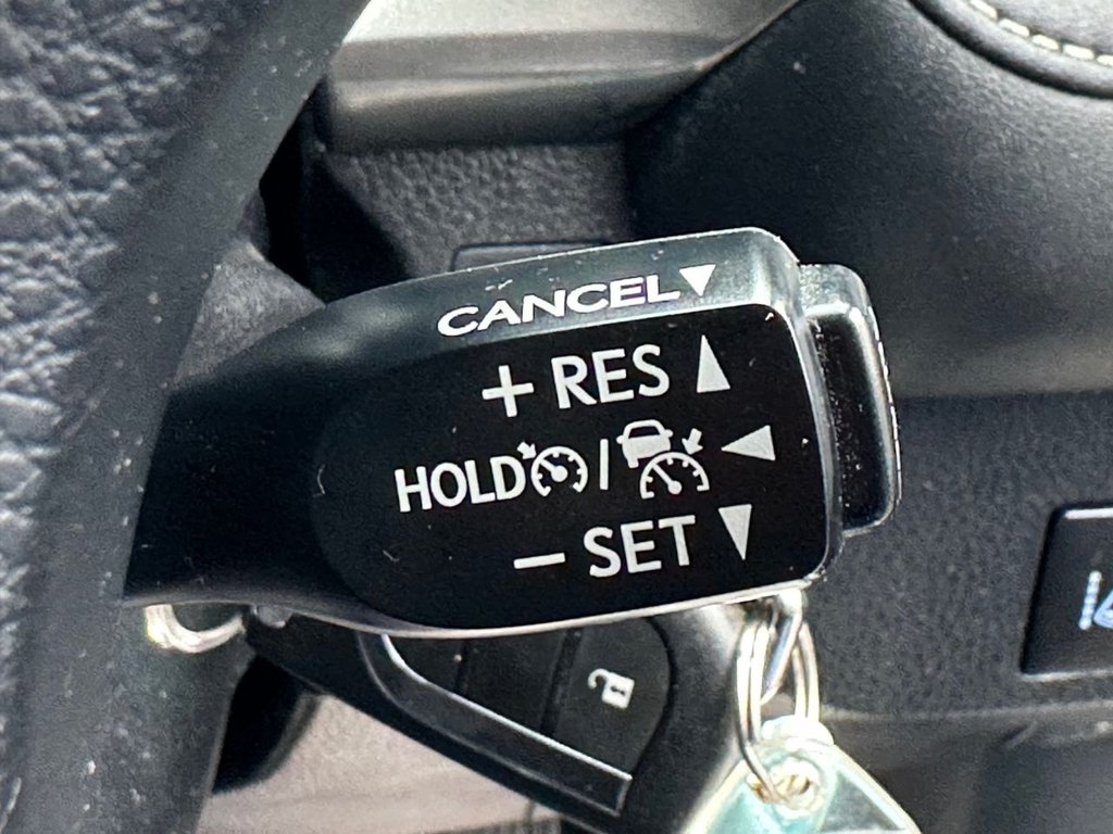 Used Toyota RAV4 2016 for sale - 77302230: Photo 34