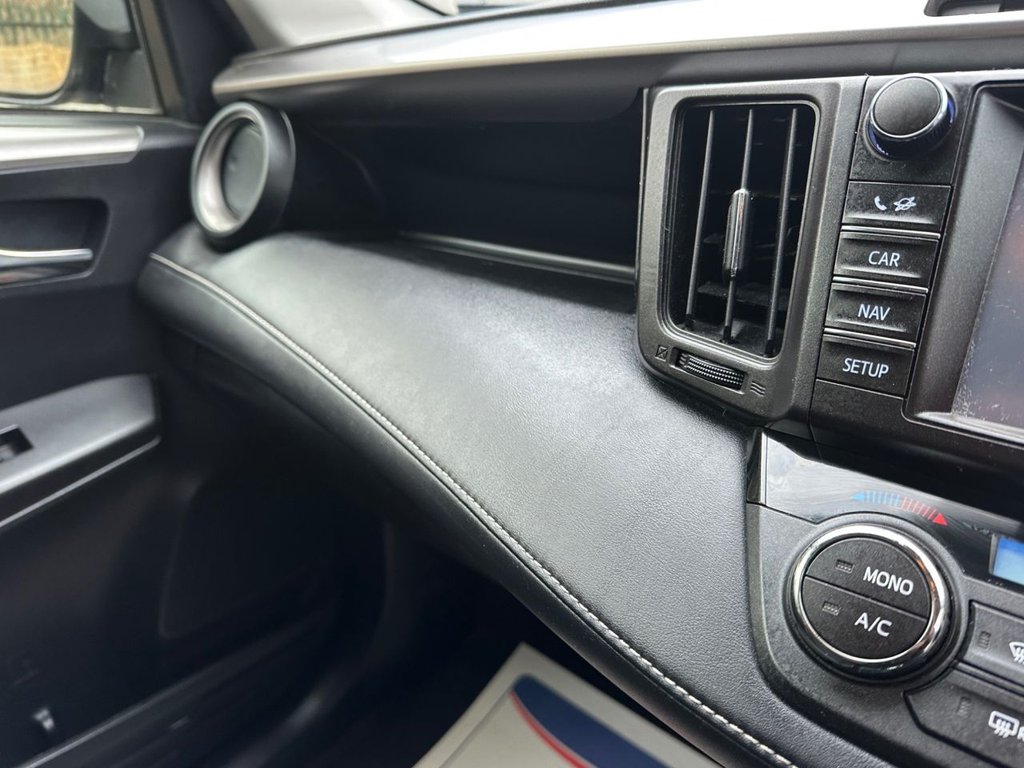 Used Toyota RAV4 2016 for sale - 77302230: Photo 39