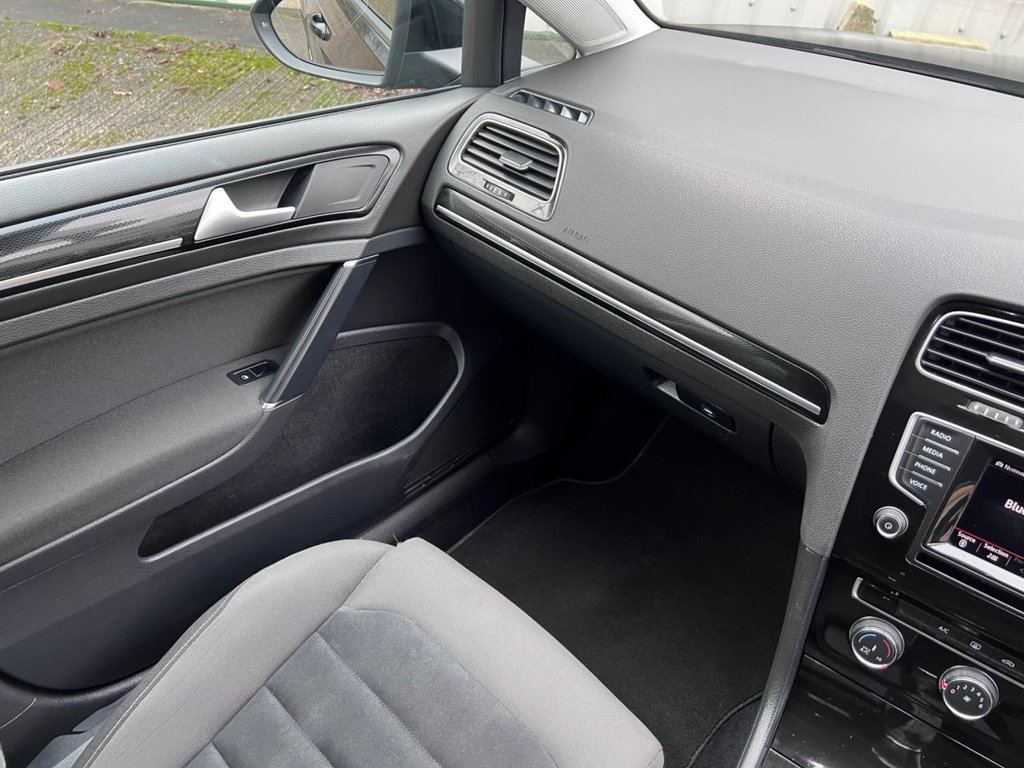 Used Volkswagen Golf 2015 for sale - 77498903: Photo 17