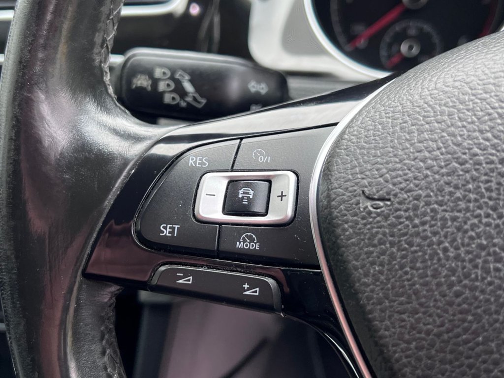 Used Volkswagen Golf 2015 for sale - 77498903: Photo 34