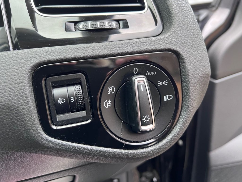 Used Volkswagen Golf 2015 for sale - 77498903: Photo 36