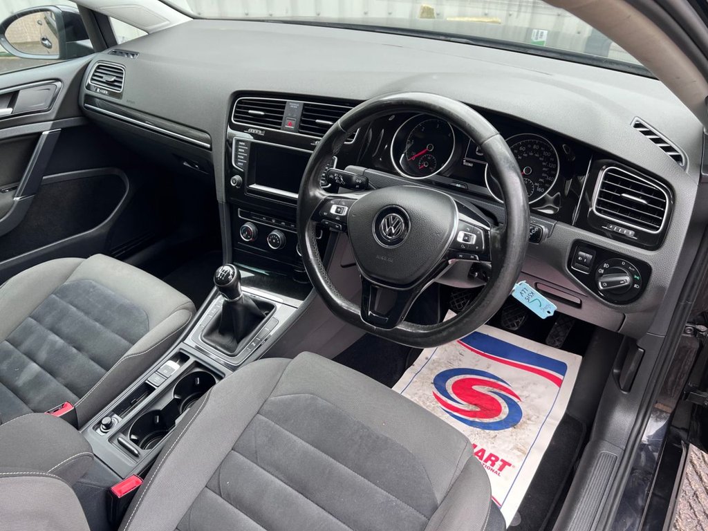 Used Volkswagen Golf 2015 for sale - 77498903: Photo 41