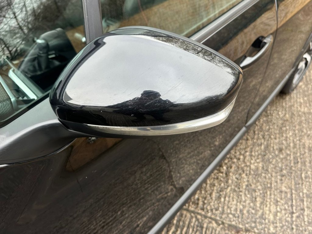 Used Peugeot 2008 2017 for sale - 77250339: Photo 26