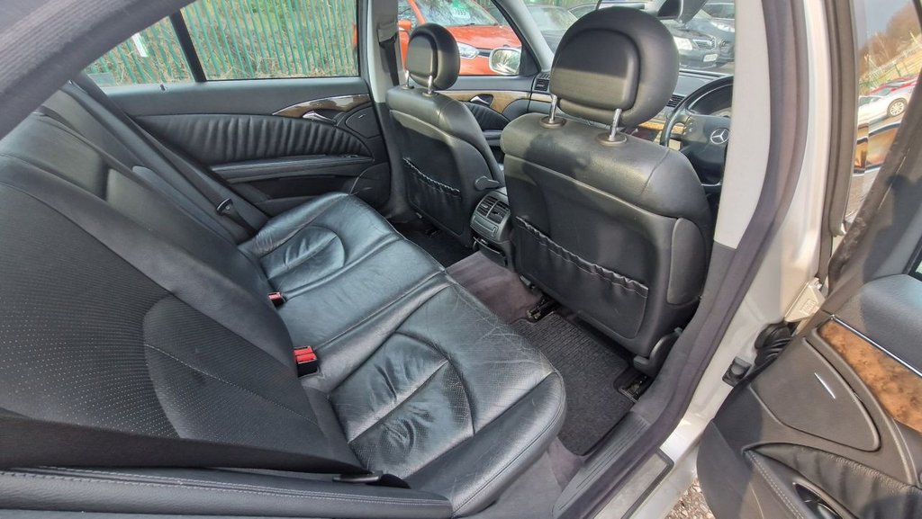 Used Mercedes-Benz E Class 2005 for sale - 77821079: Photo 11