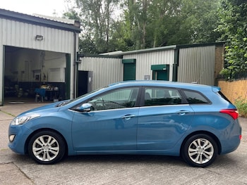 Used Hyundai i30 2013 for sale - 75911408: Photo