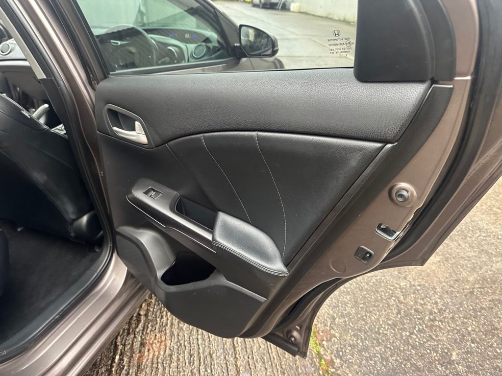 Used Honda Civic 2014 for sale - 77212928: Photo 41