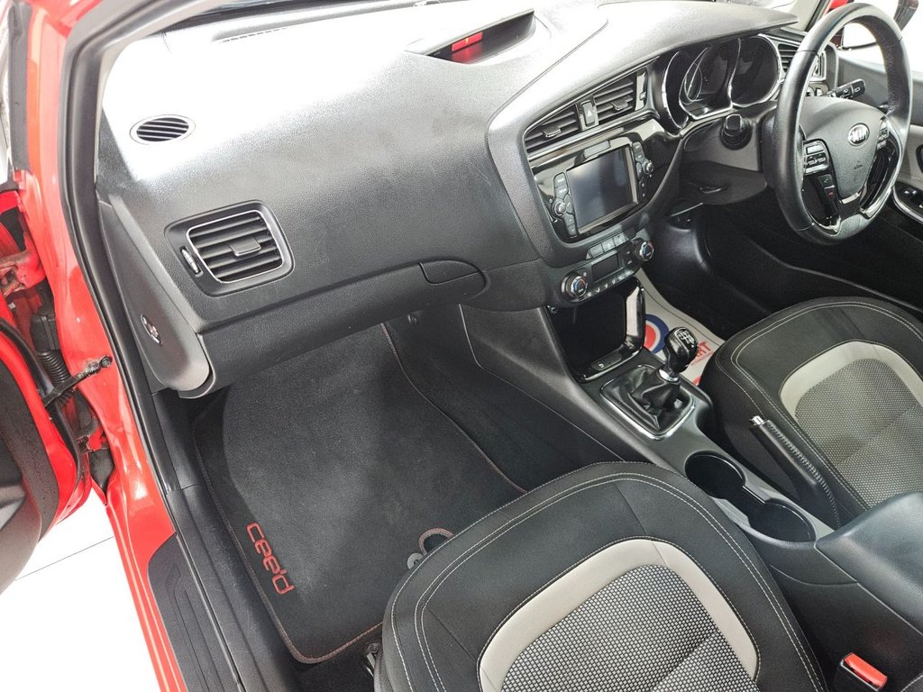 Used Kia Ceed 2015 for sale - 76986154: Photo 22