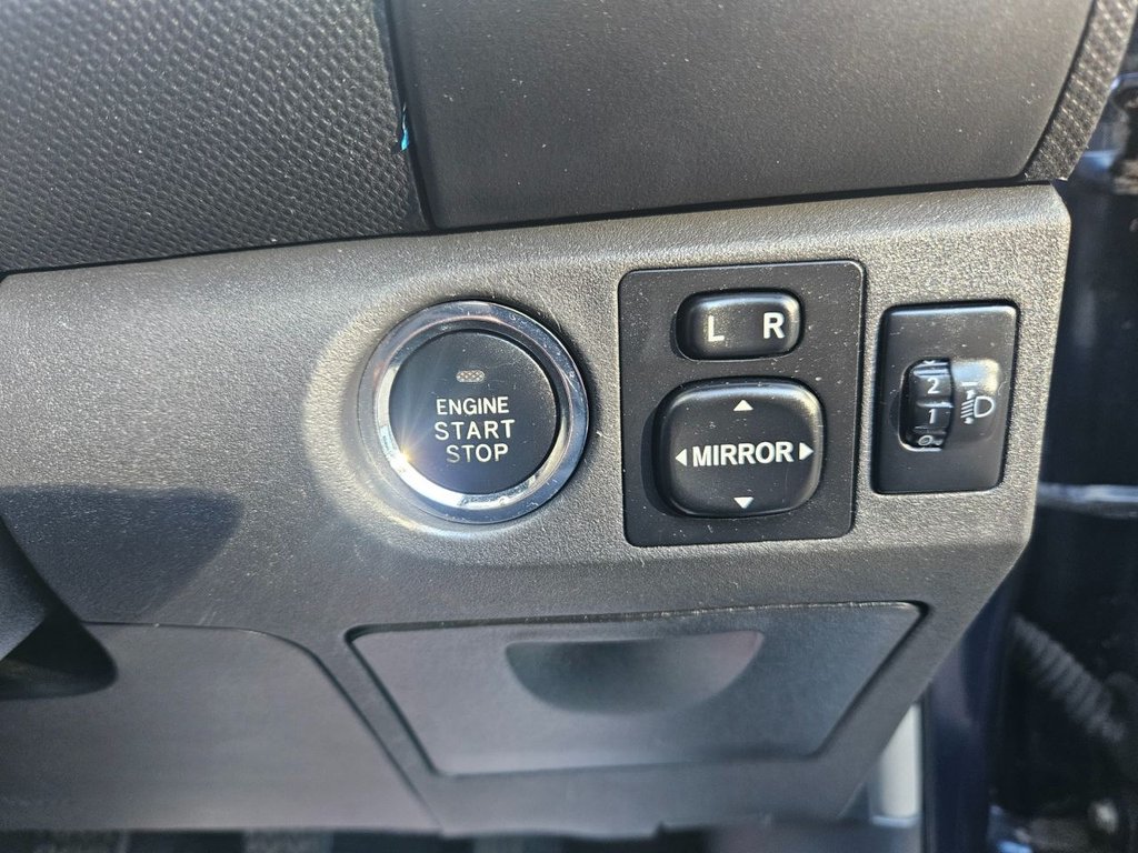 Used Toyota Yaris 2007 for sale - 76642127: Photo 29