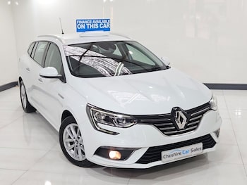 Used Renault Megane 2017 for sale - 75515867: Photo