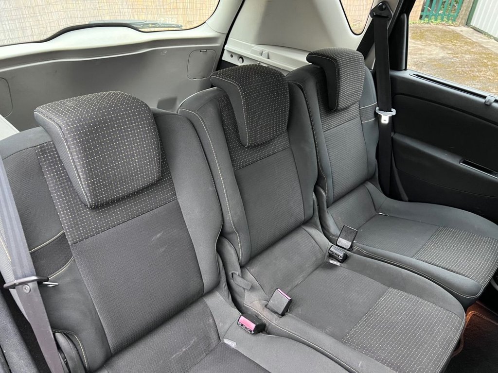 Used Renault Scenic 2010 for sale - 78017282: Photo 18