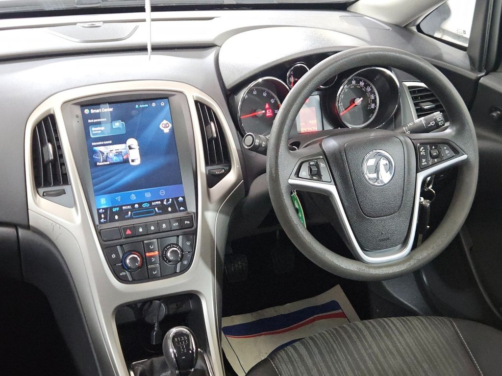 Used Vauxhall Astra 2011 for sale - 78181272: Photo 22