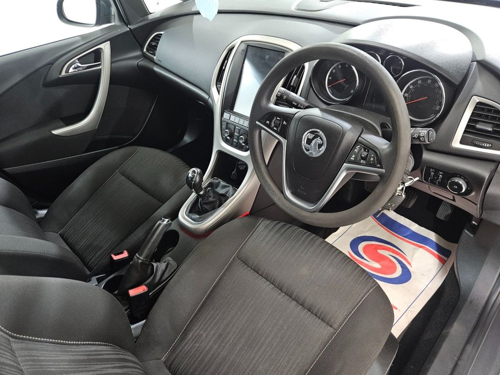 Used Vauxhall Astra 2011 for sale - 78181272: Photo 23