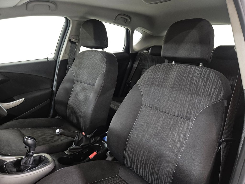 Used Vauxhall Astra 2011 for sale - 78181272: Photo 28