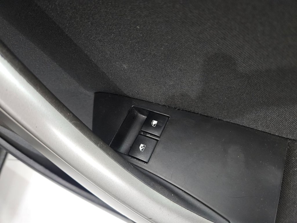 Used Vauxhall Astra 2011 for sale - 78181272: Photo 36