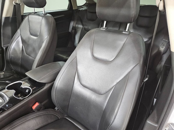 Used Ford Mondeo 2015 for sale - 76203430: Photo 27
