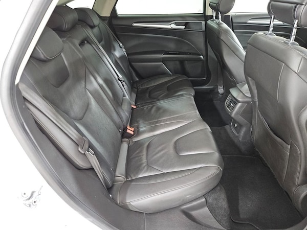 Used Ford Mondeo 2015 for sale - 76203430: Photo 28