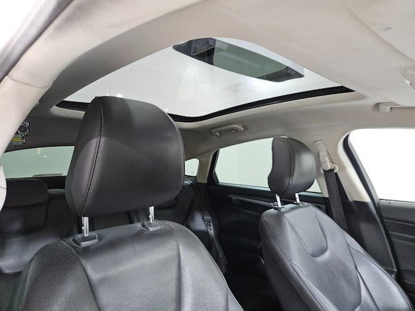 Used Ford Mondeo 2015 for sale - 76203430: Photo 33