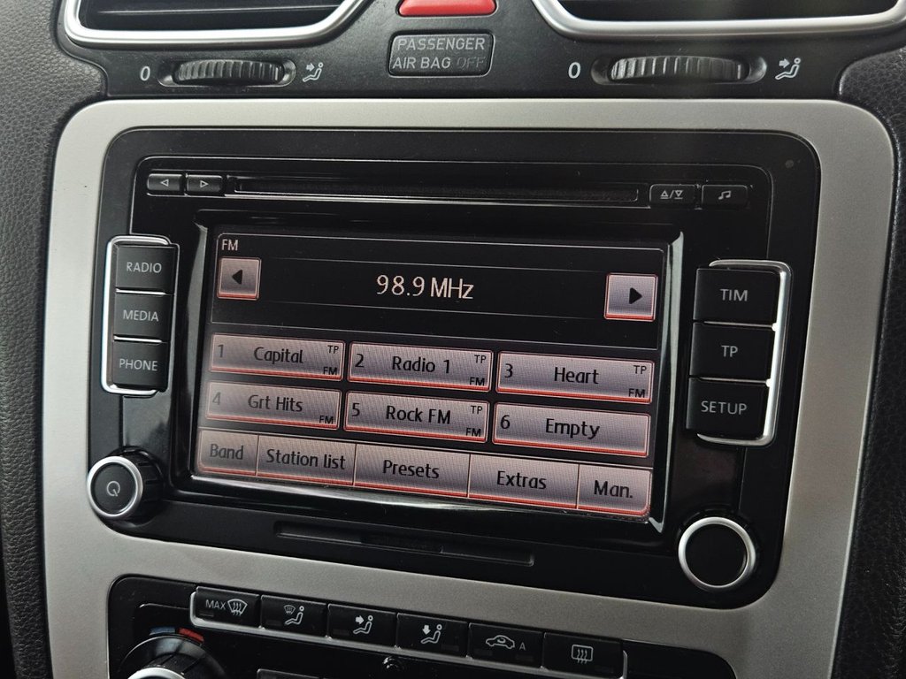Used Volkswagen Scirocco 2010 for sale - 76376052: Photo 18