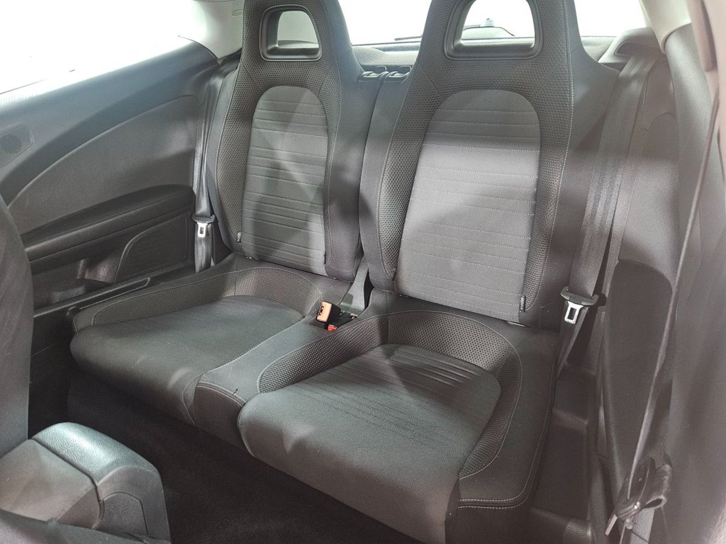 Used Volkswagen Scirocco 2010 for sale - 76376052: Photo 25