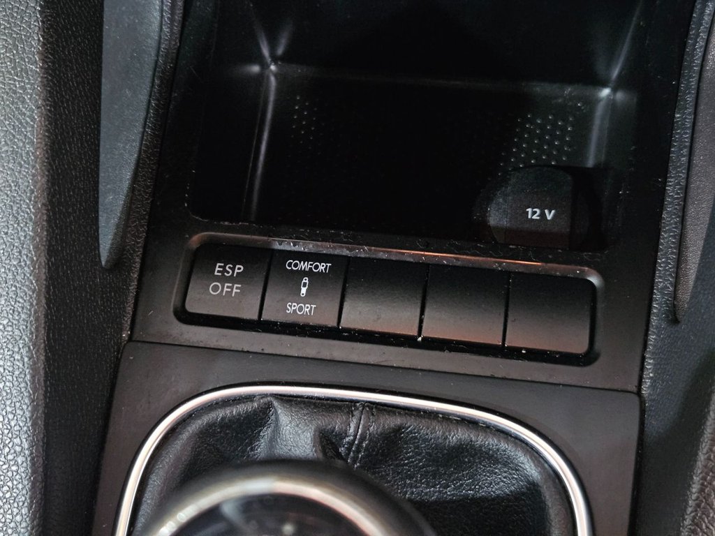 Used Volkswagen Scirocco 2010 for sale - 76376052: Photo 27