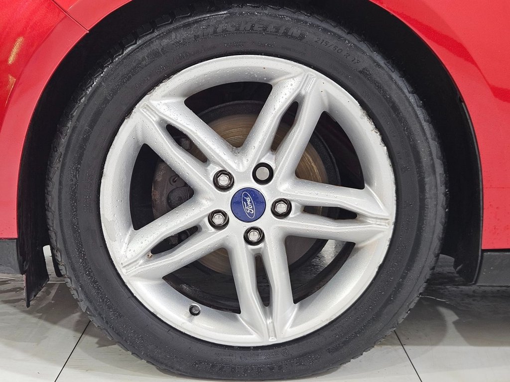 Used Ford Focus 2015 for sale - 76986186: Photo 18