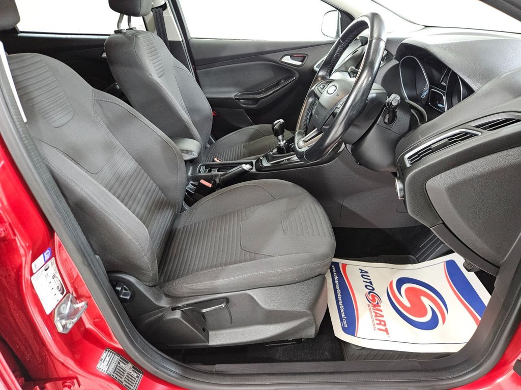 Used Ford Focus 2015 for sale - 76986186: Photo 25