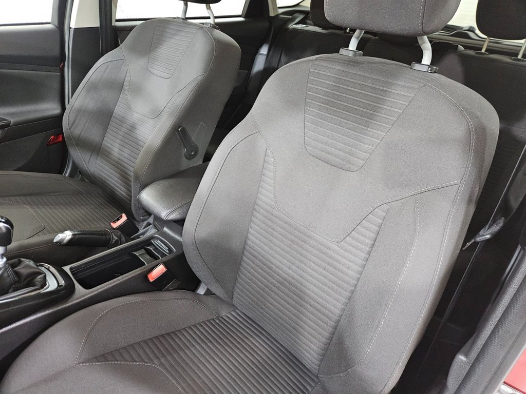 Used Ford Focus 2015 for sale - 76986186: Photo 29