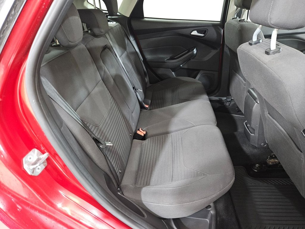 Used Ford Focus 2015 for sale - 76986186: Photo 30