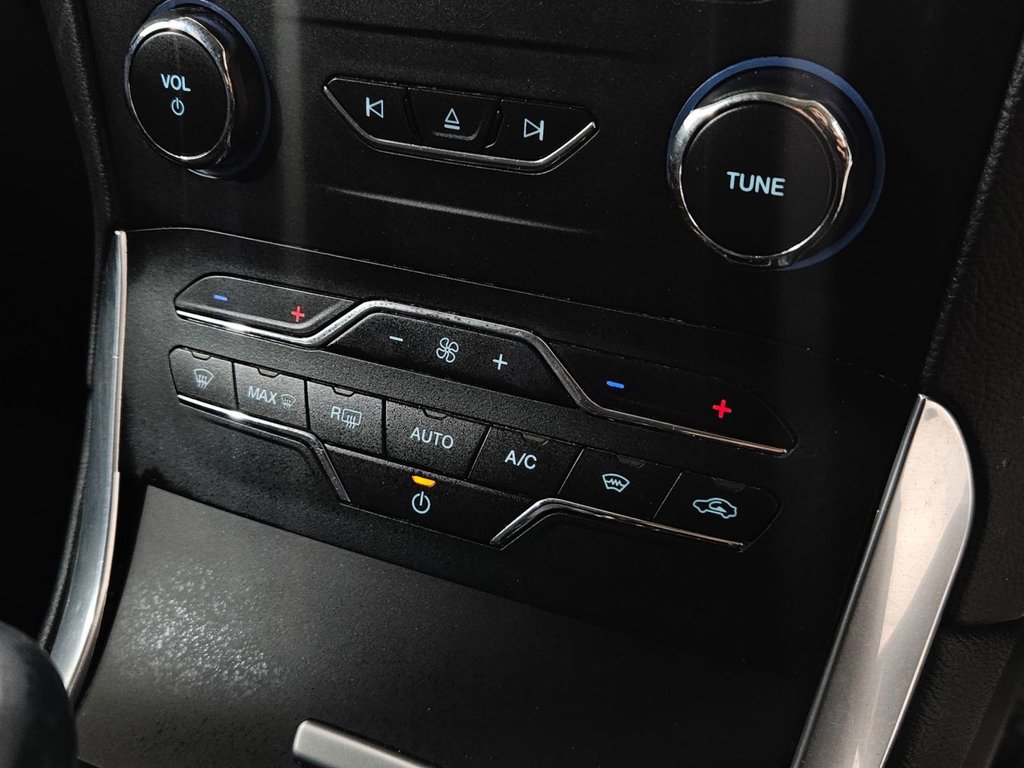 Used Ford Galaxy 2015 for sale - 77211954: Photo 43