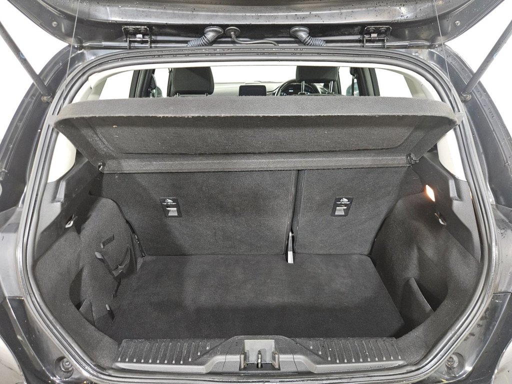 Used Ford Fiesta 2018 for sale - 76848191: Photo 18