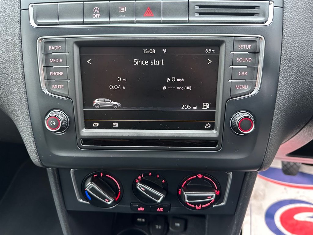 Used Volkswagen Polo 2014 for sale - 77384627: Photo 34