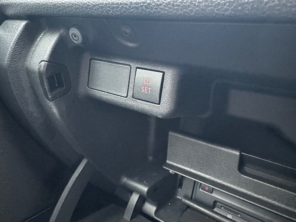 Used Volkswagen Polo 2014 for sale - 77384627: Photo 42