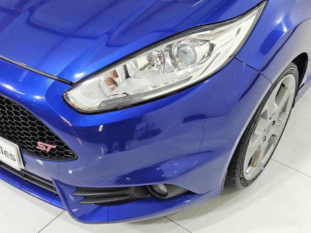 Used Ford Fiesta 2015 for sale - 76698793: Photo 14