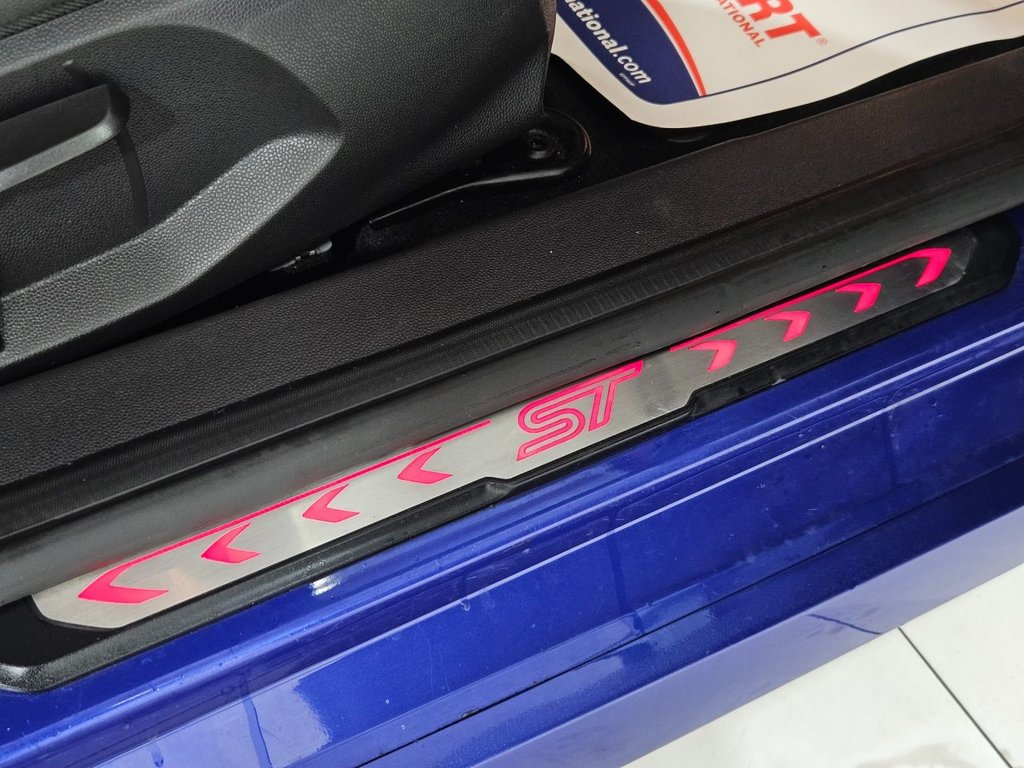 Used Ford Fiesta 2015 for sale - 76698793: Photo 43