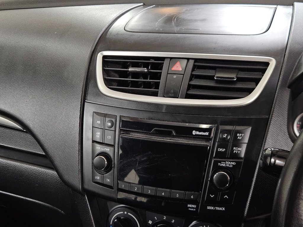 Used Suzuki Swift 2015 for sale - 77953046: Photo 30