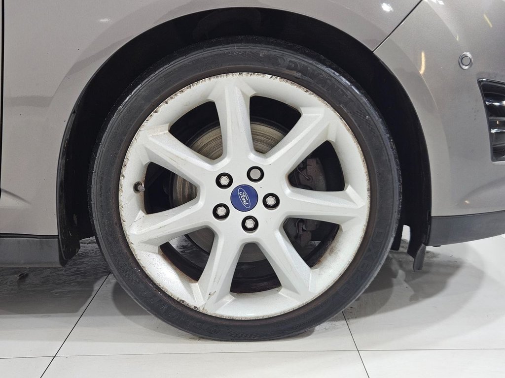 Used Ford Grand C-Max 2014 for sale - 76751138: Photo 16