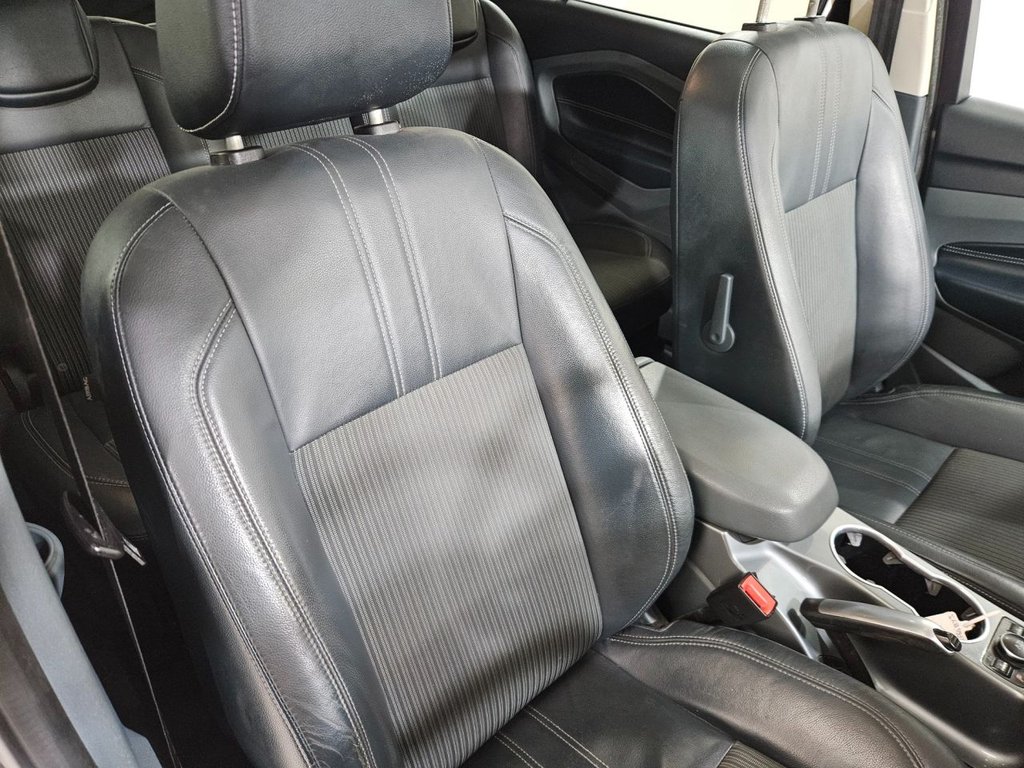 Used Ford Grand C-Max 2014 for sale - 76751138: Photo 29