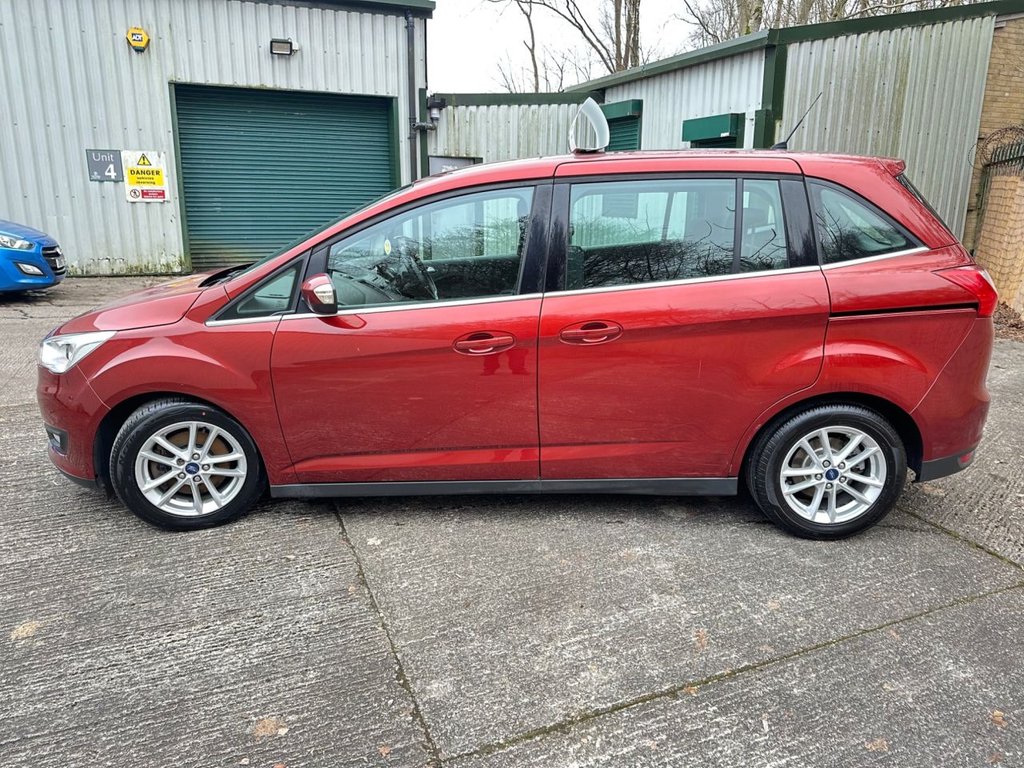 Used Ford Grand C-Max 2015 for sale - 77250392: Photo 10