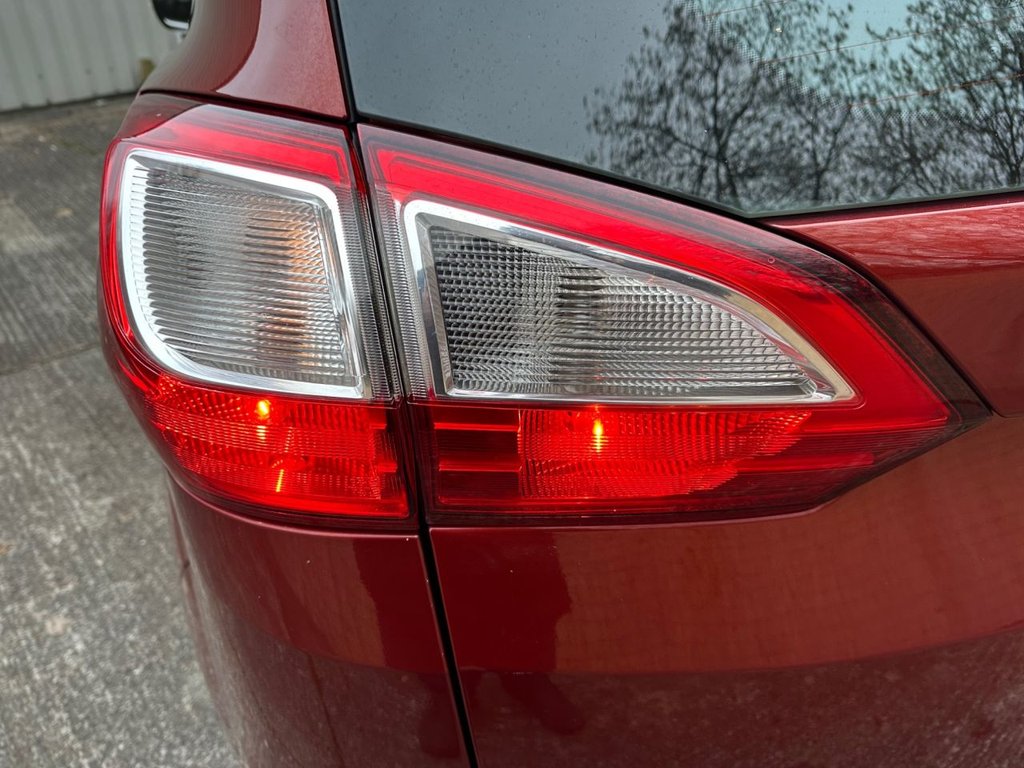 Used Ford Grand C-Max 2015 for sale - 77250392: Photo 19